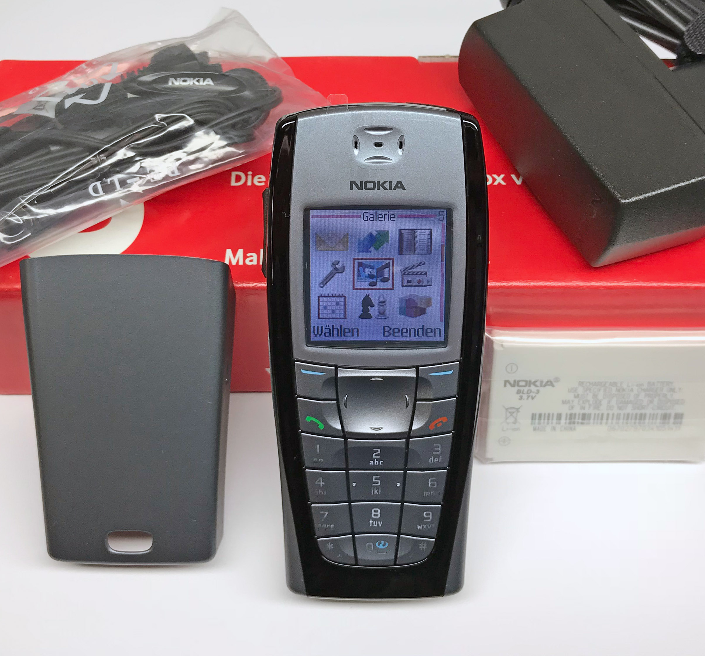 Nokia 6220 RH-40 Tasten-Handy Unlocked Tri-Band Mobile Phone Kamera GPRS Neu New Box