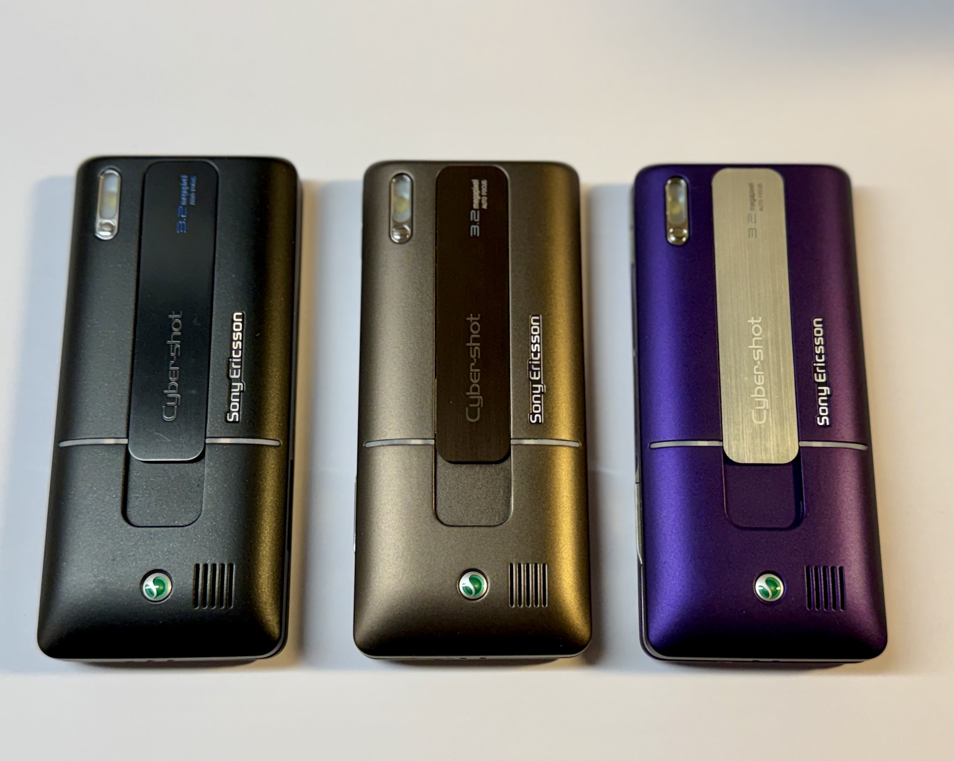 Sony Ericsson K770i Tasten-Handy (Bluetooth, Cyber-Shot Kamera, MP3) wie Neu