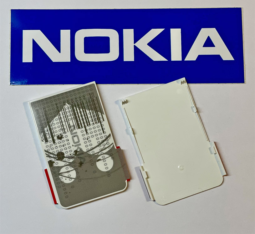 Original Nokia 3250 Akkudeckel Battery Cover Rear Housing Assy White Red 0251120